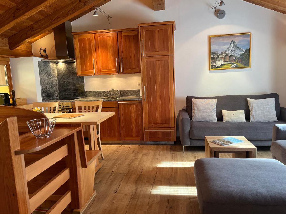 Ferienwohnung Chalet Püzji Zermatt Exterior foto